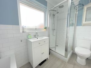 Keable Road- click for photo gallery